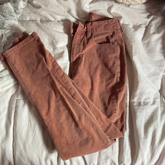Salmon coloured jeans - Picture 1 of 3